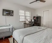 Cozy 2-Bdrm Home w/ Tailgating Yard, 7 Min 2 Stadium