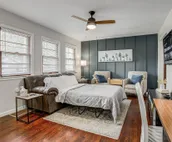 Cozy 2-Bdrm Home w/ Tailgating Yard, 7 Min 2 Stadium