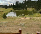 Grandpa’s Place. Exclusive, Stunning, Private Log Home. Firepit & Pond
