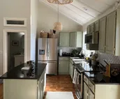 Waterfront, Dog-Friendly Cottage on the Cove