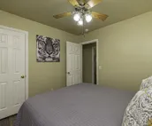 LUXURIOUS MOORE HOME 8 MILES TO OU & 15 MILES TO OKC BRICKTOWN