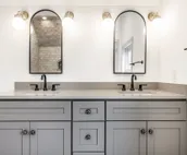 La Casa Negra - Spanish Townhome in SoBro