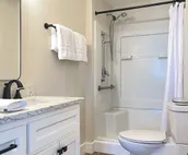 G.F. Wiard House, historic Wyoming home, recently renovated, pet friendly/ful...