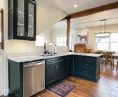 G.F. Wiard House, historic Wyoming home, recently renovated, pet friendly/ful...