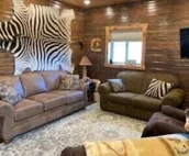 Chamberlain 2 Bedroom Cabin, Sleeps 4-6, Great View,  Boat/Camper Parking, Quiet