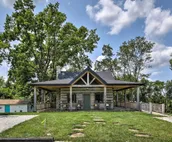 ‘Bross Brother's Cabin’ w/ Wraparound Porch!