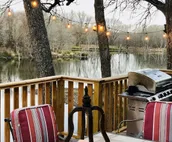 Tranquil Texoma Lake House w/ private lake on .5 acres & steps from Lake Texoma