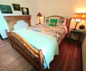 GUESTHOUSE w/ FARM FRESH FOOD OPTIONS!