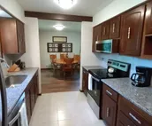 GUESTHOUSE w/ FARM FRESH FOOD OPTIONS!