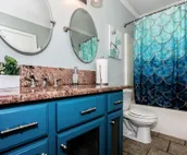 Spacious Retreat with great yard 4bd/3bth