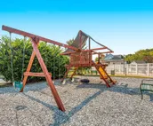 Salt Pond townhouse in Bethany Beach with paid-access pool, WiFi & private W/D