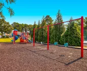Bethany west home close to the beautiful water w/free WiFi, private WD