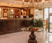 108 · Historic Hotel Room #108 - Hotel Phillips