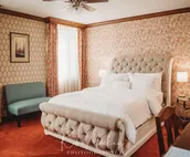 108 · Historic Hotel Room #108 - Hotel Phillips