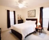 Private 4 BR Charming Home Close to Downtown and KU