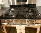 Cheerful Spacious 4 bd Vacation Home Walks to Purdue Campus, Sports, and Golf