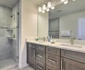 Bishop's Landing Townhome w/ Pool & Beach Shuttle!