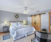Cypress Creek House | Bright 3/2 on the creek and minutes from downtown!