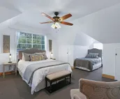 Cypress Creek House | Bright 3/2 on the creek and minutes from downtown!