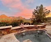 Stunning Red Rocks Views! Heatable Pool; Hot Tub