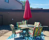 Retreat near the Lake and State Parks of Yankton