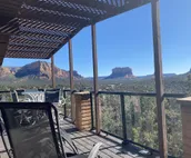 Best Red Rock Views! Private Hot Tub, huge deck