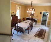 Cheerful Historical Mansion 8-bedrooms and 6 baths Vacation Home  in Derby City