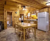 Great River Road Cabin on the Mississippi Backwaters Crane Cabin
