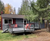 Bungalow & Bunk House, Sleeps 10, Close to Lake