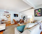 Vintage Victorian with Nantucket Sound Views & AC | Walk 100 Steps to Beach