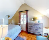 Vintage Victorian with Nantucket Sound Views & AC | Walk 100 Steps to Beach