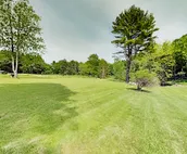Wild Rose Farm | Playroom, Firepit & Huge Backyard | Minutes to Dock Square