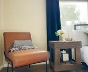 Abode à la Mode | Centrally Located 2BR/1BA Home / Fast wifi/Close to everything