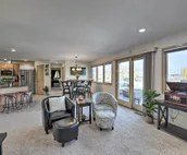 Outdoor Enthusiasts' Retreat w/ Hot Tub, Deck