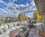 Outdoor Enthusiasts' Retreat w/ Hot Tub, Deck