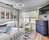 Warm + Cozy Buckeye Lake Home: Yard + Patios!