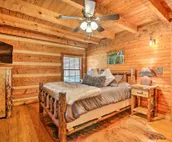 Luxe Dog-Friendly Cabin w/ Hot Tub & Game Room