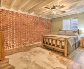 Luxe Dog-Friendly Cabin w/ Hot Tub & Game Room