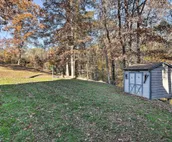Luxe Dog-Friendly Cabin w/ Hot Tub & Game Room