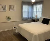 Clean apartment close to 80/94, I65 Indiana Dunes