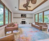 Mid-Century Dream Home < Half-Mile to Beach!