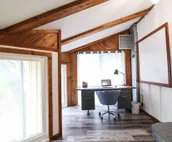 An Updated, Secluded family friendly home with Fast Wifi
