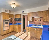 Lead Home w/ Free WiFi ~ 5 Mi to Terry Peak!