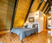 Riverhaven! Gorgeous A-Frame On St Joe River!!