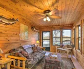 Lakeside Sarona Home: Private Dock & Fire Pit!
