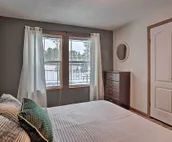 ‘14A Getaway’ Family House with Large Deck!
