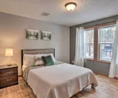 ‘14A Getaway’ Family House with Large Deck!