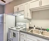 Restored Enid Apt ~ 1 Mile to Historic Dtwn!