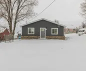 Cozy Sheridan Wyoming Experience, charming 2 bedroom only moments from the best