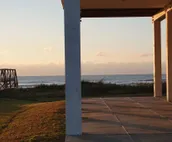 FantaSea House, Beachfront 6 Bedroom Beauty Sleeps 20